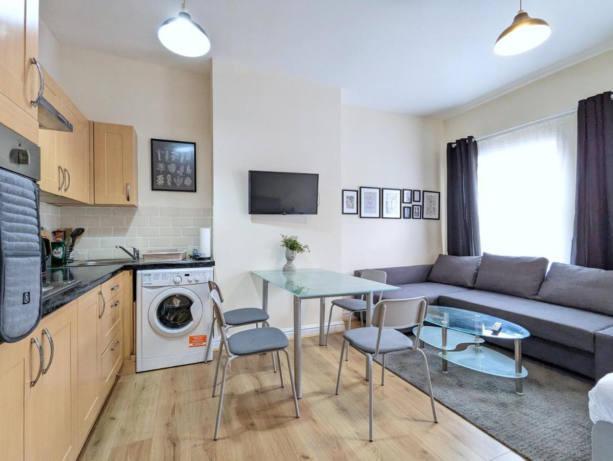 Lovely Studio In Anfield Near Centre Free Parking Liverpool Exterior photo